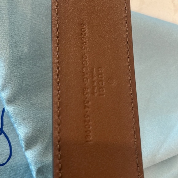 100% Authentic Gucci Belt Bag with dust bag and cards. Limited Edition - Picture 8 of 8